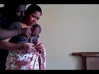 indian Zofe Affäre mit Besitzer Sohn