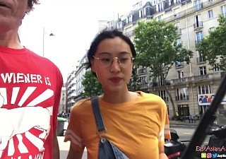 Liu Creampie de junho asiático chinês - Spicygum fode americano em Paris x Pierrot Shut up Presents