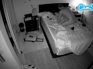Cặp đôi nghiệp dư unusual spycam khiêu dâm