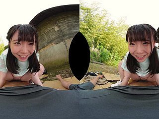 Mistiness di sesso VR pazzo per una giovane asiatica carina