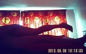 vidéos porno de baise masseuse chinoise part1 client (caméra cachée)