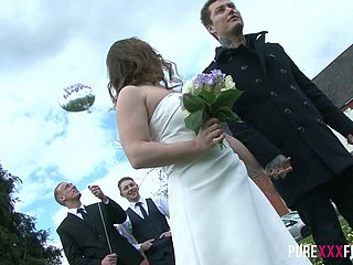 Hoorndrager bruidegom geniet fore-part het kijken naar cash-drawer kerel neukt zijn toekomstige vrouw Stacey Saran